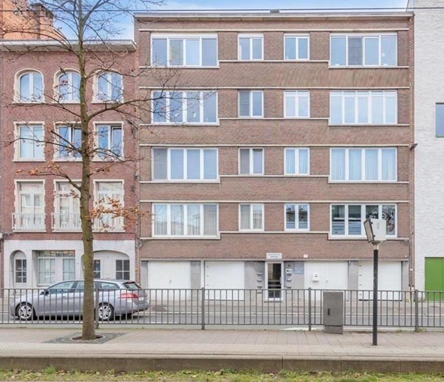 Antwerp Hideaway, Outside Of Low Emission Zone Antwerpen Exteriör bild